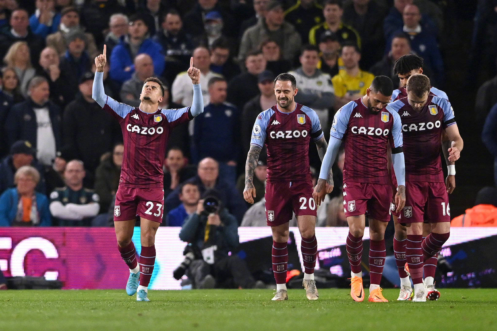 他的儿子在 他的儿子在